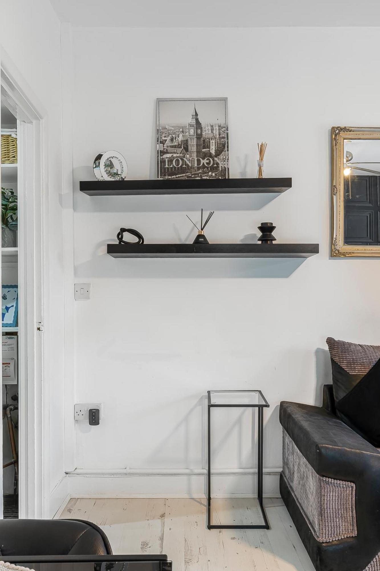 Spacious One Bedroom Private Flat In Brixton +Wifi Лондон Екстер'єр фото
